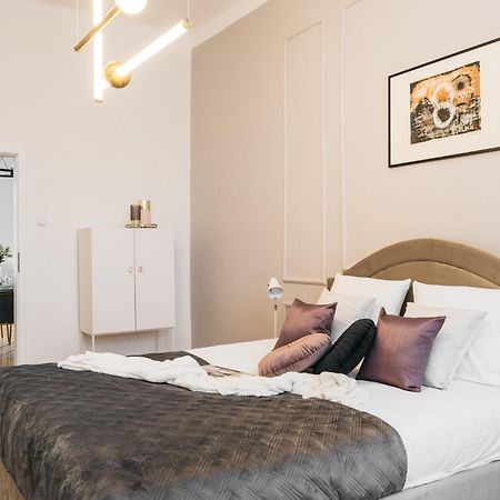 Luna Apartment - Loftaffair Krakau Buitenkant foto