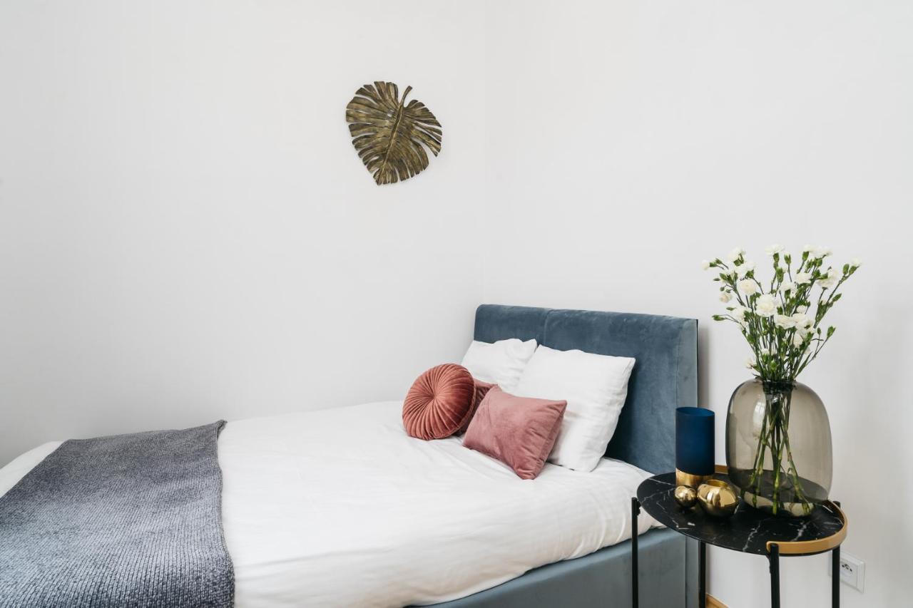 Luna Apartment - Loftaffair Krakau Buitenkant foto